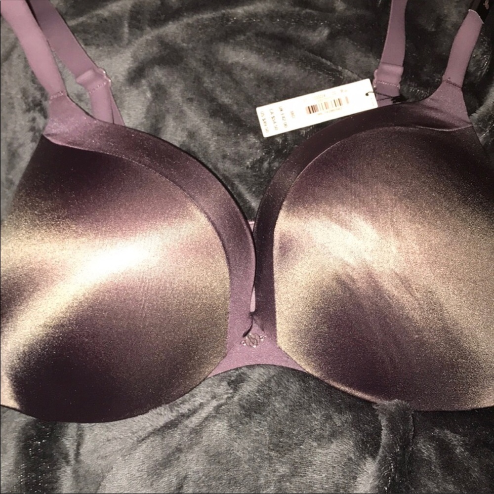VS bra 38D